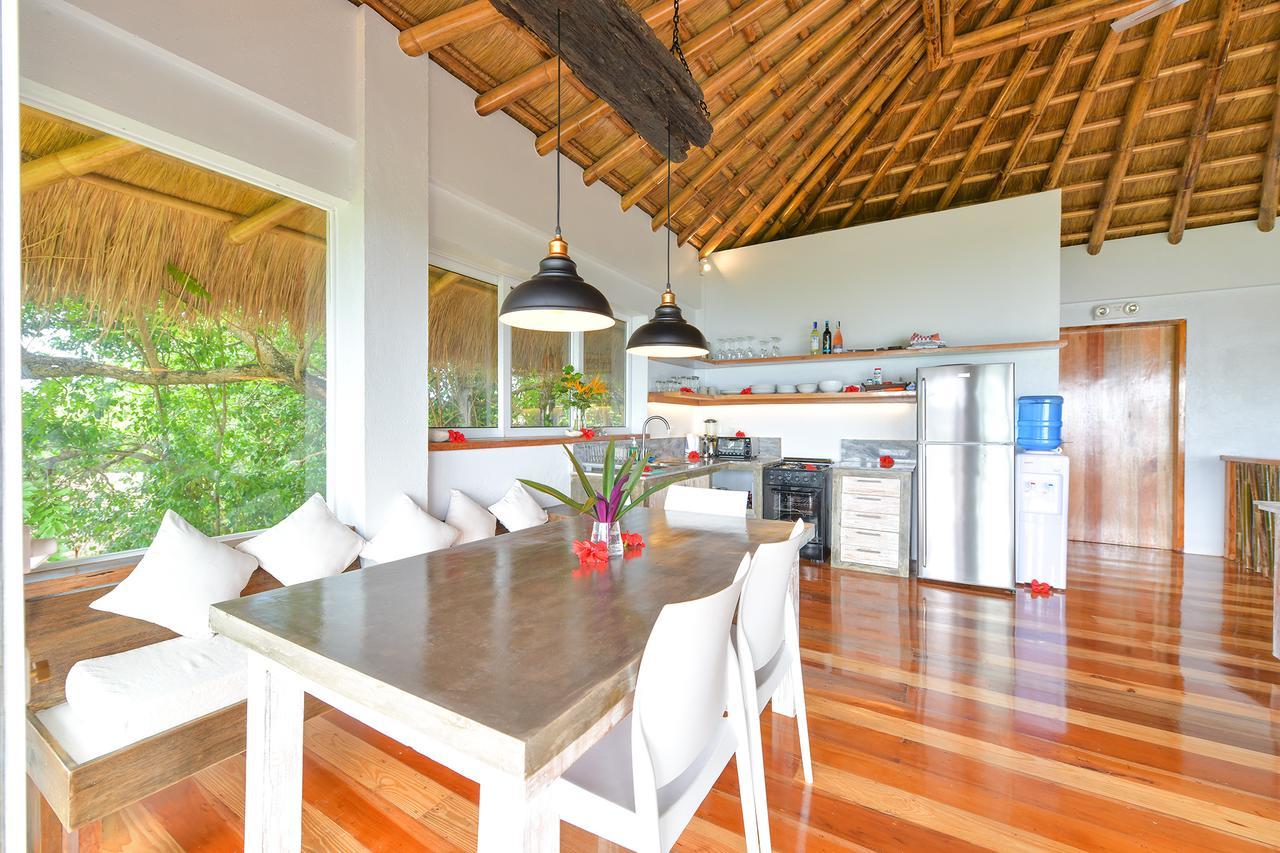 Diniview Villa